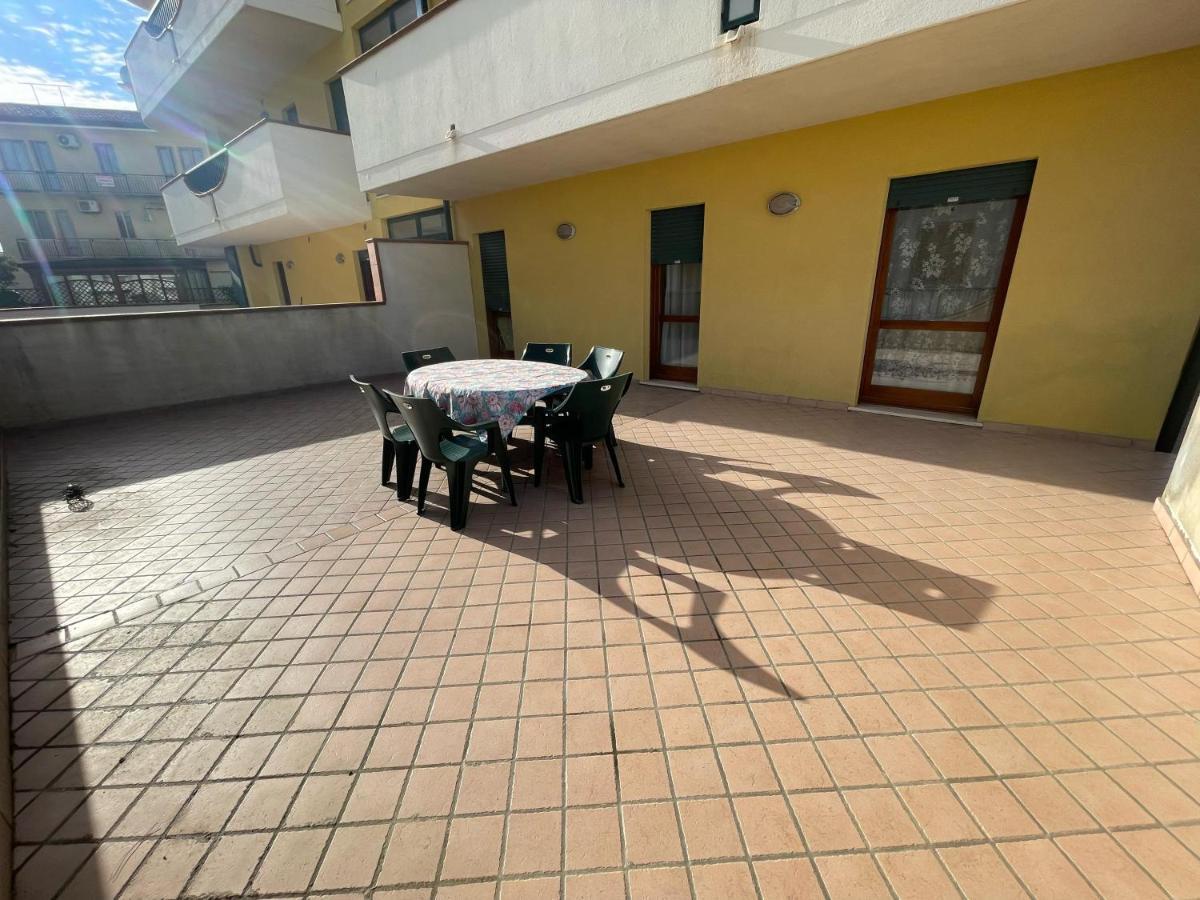 Residence Mediterraneo - Agenzia Cocal Καόρλε Εξωτερικό φωτογραφία