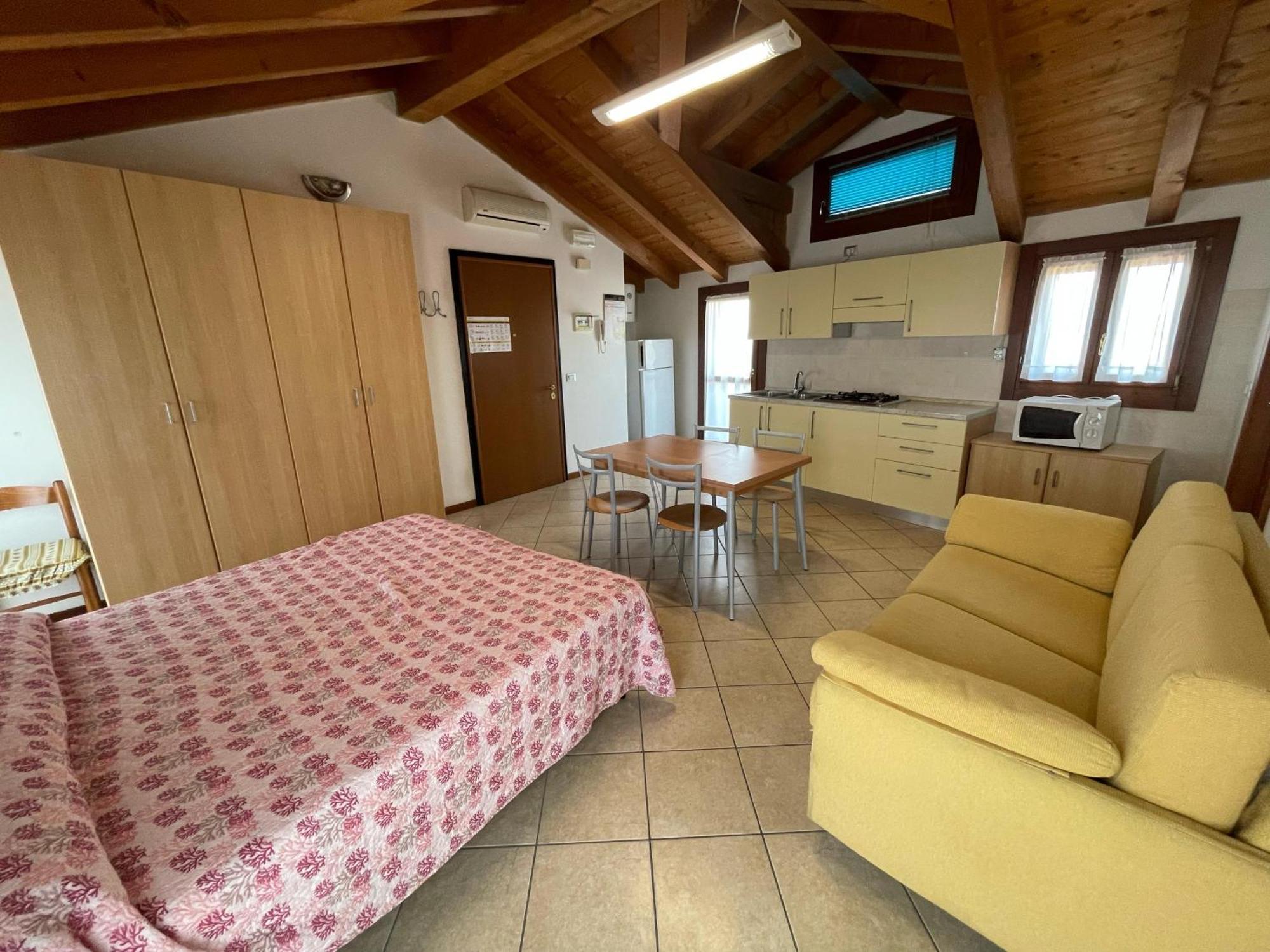 Residence Mediterraneo - Agenzia Cocal Καόρλε Εξωτερικό φωτογραφία